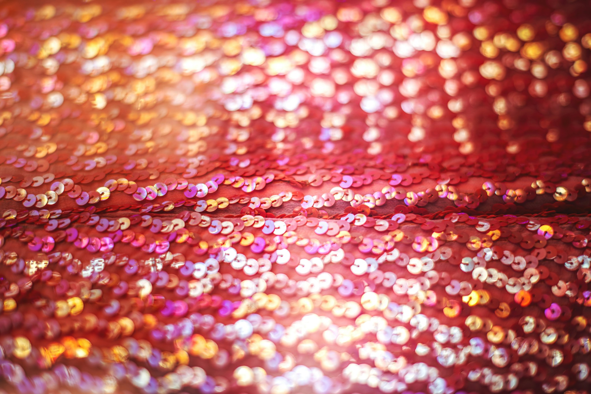 How to Cut Sequin Fabric