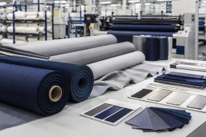 Polyester fabric manufacturer rolls and quality samples for B2B sourcing