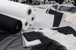 Polyester mesh fabric rolls for sportswear and lining wholesale sourcing